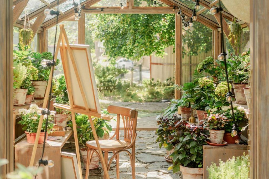 Why Most Garden Stakes for Plants Fail—And What Actually Works